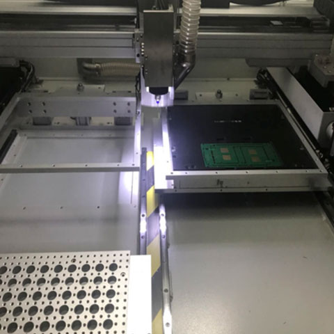 GAM-320AL-Automatic-PCB-Router-Machine-3